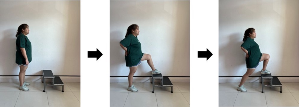 รูปที่ 1. ท่ายืดกล้ามเนื้องอสะโพกในท่ายืน (iliopsoas muscle stretching in standing)